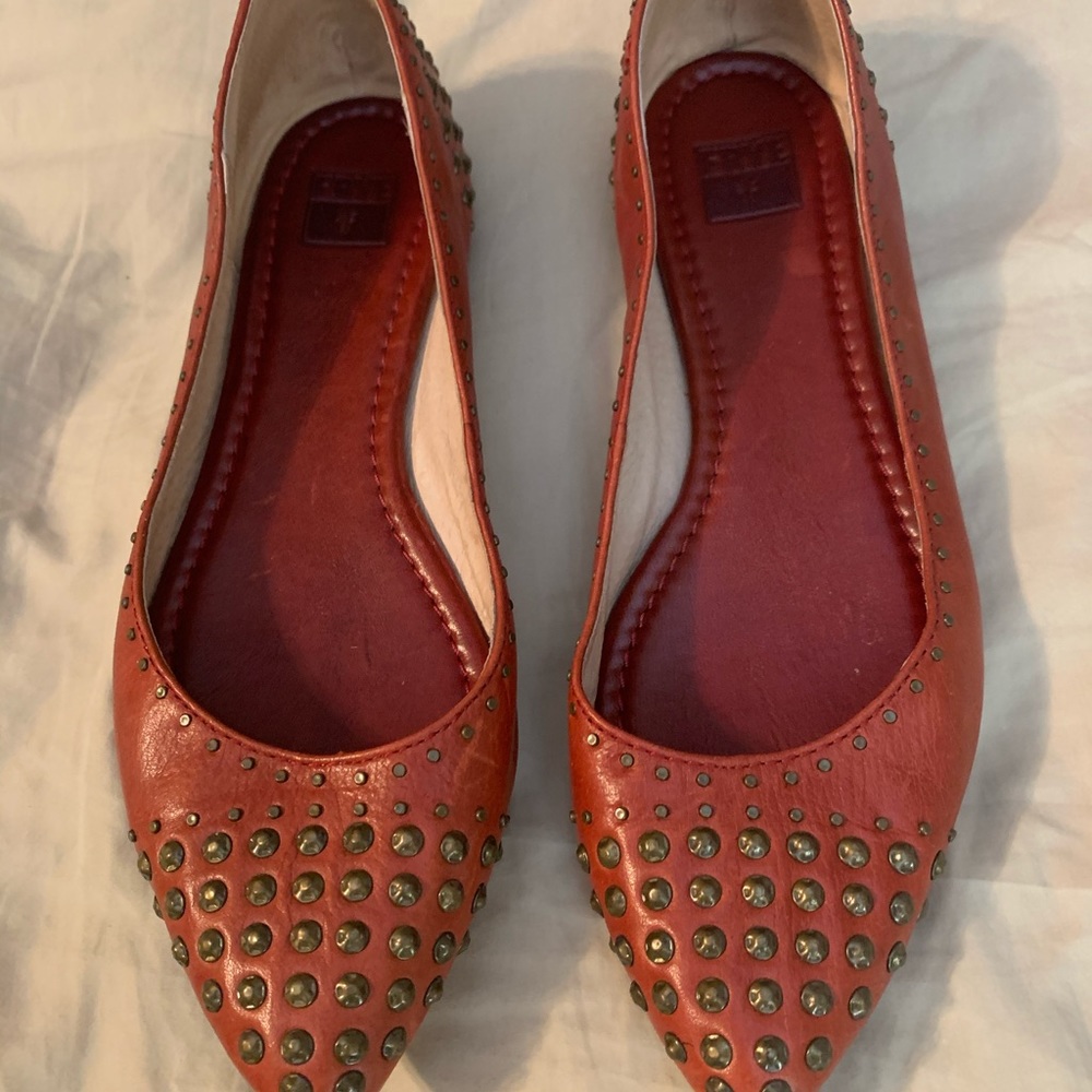 FRYE REGINA Studded Ballet Flats